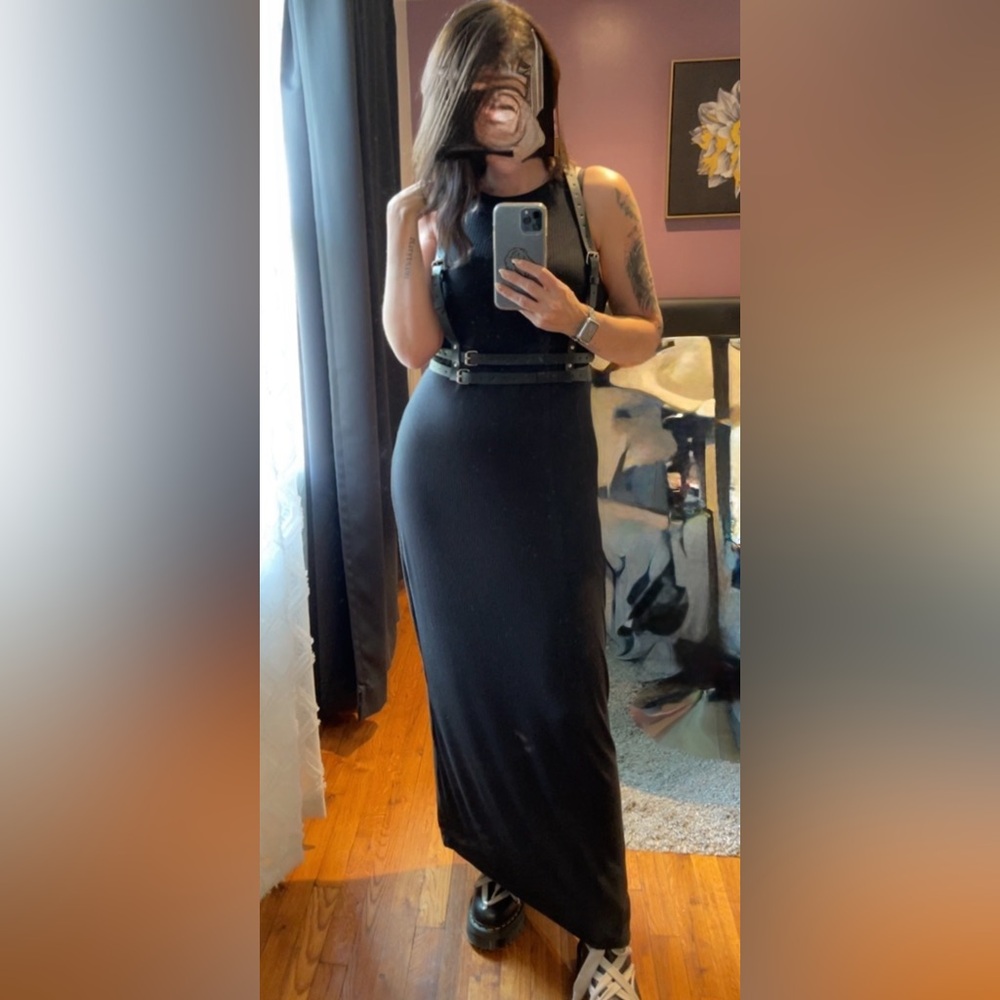 Black Ribbed Maxi Dress